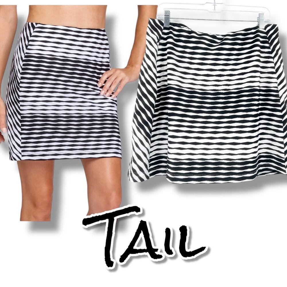 Tail Activewear Corina Golf Tennis Skort Black White Stripe UPF 50+ Womens L